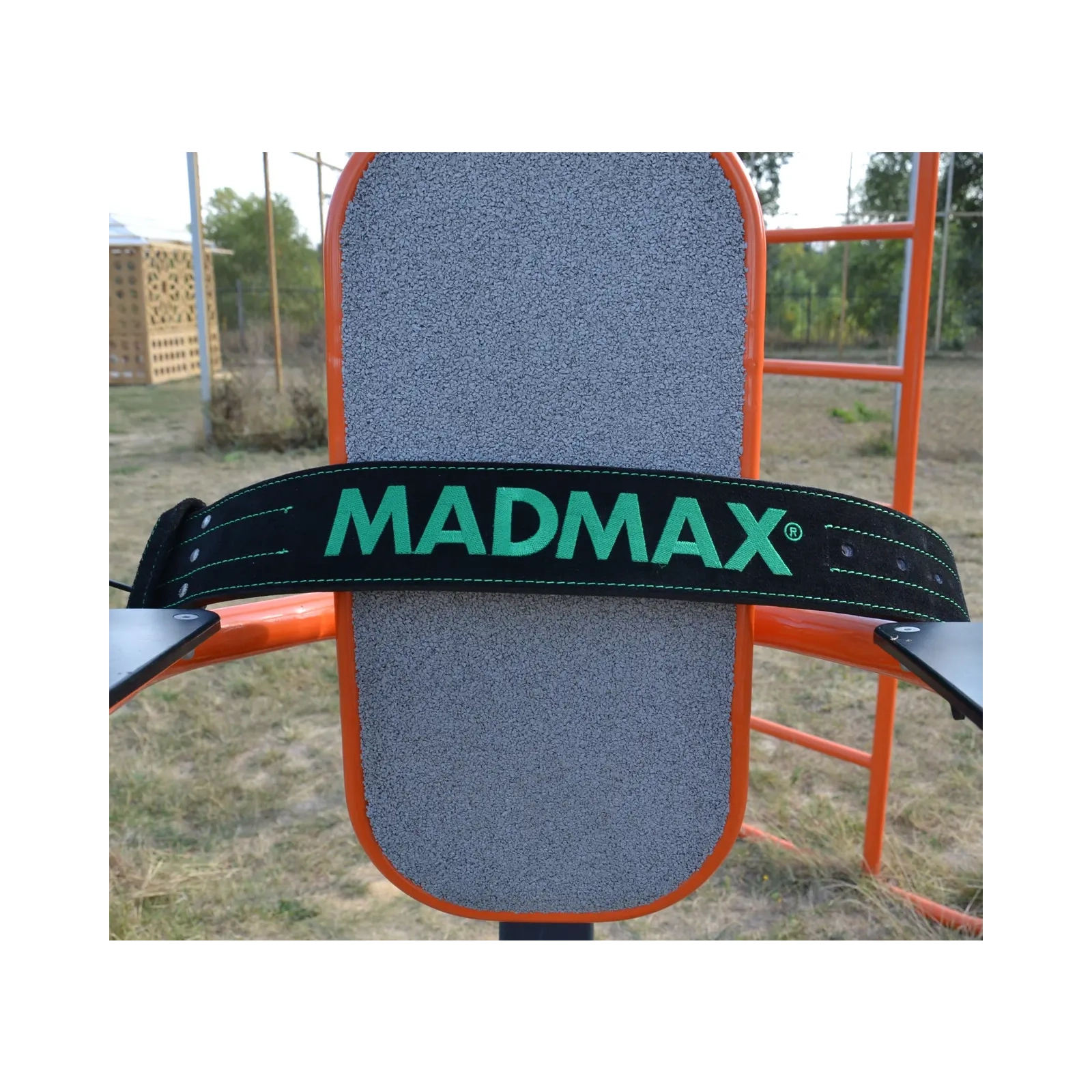 Атлетический пояс MadMax MFB-301 Suede Single Prong шкіряний Black/Green XXL (MFB-301_XXL) изображение 10