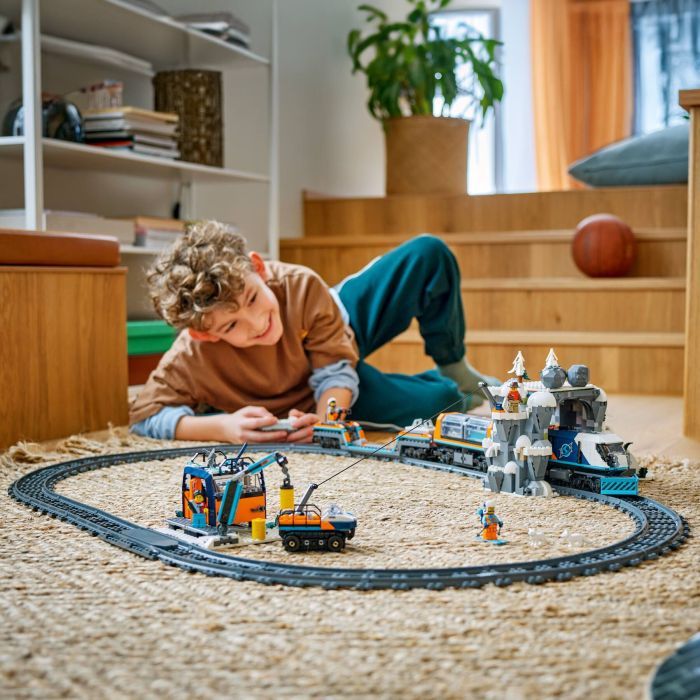 Конструктор LEGO City Арктический исследовательский экспресс (60470) изображение 12