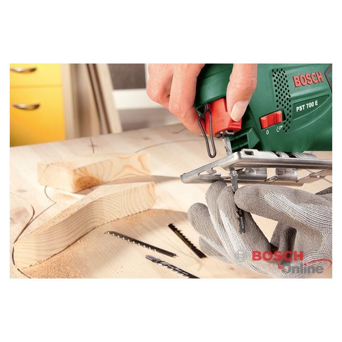 Електролобзик Bosch PST 700 E (0.603.3A0.020) зображення 2