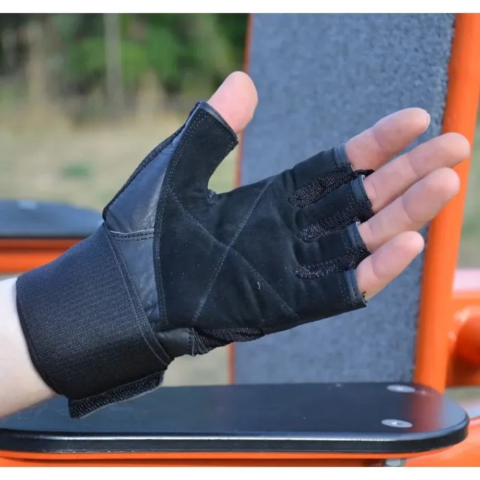 Перчатки для фитнеса MadMax MFG-269 Professional Exclusive Black S (MFG-269-Black_S) изображение 3