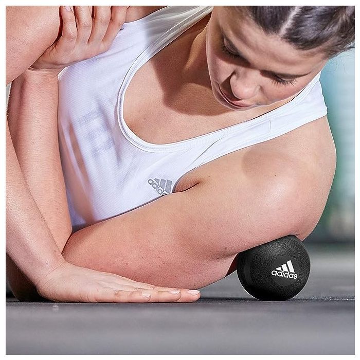 Массажный мяч Adidas Massage Ball ADTB-11607 8,3 см Чорний (885652003599) изображение 5