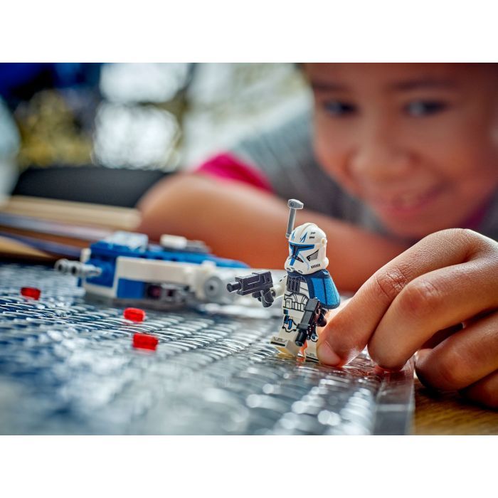 Конструктор LEGO Star Wars Микроистребитель Y-Wing Капитана Рекса (75391) изображение 8