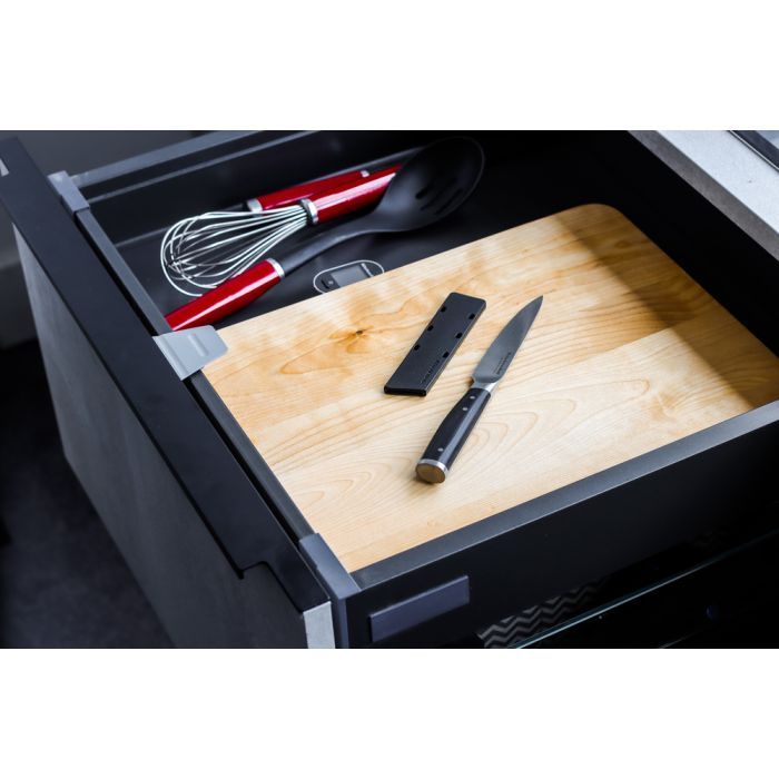 Кухонный нож KitchenAid Coreline універсальний з захисним чохлом, 11 см (KOG45TSSOHOBA) изображение 2