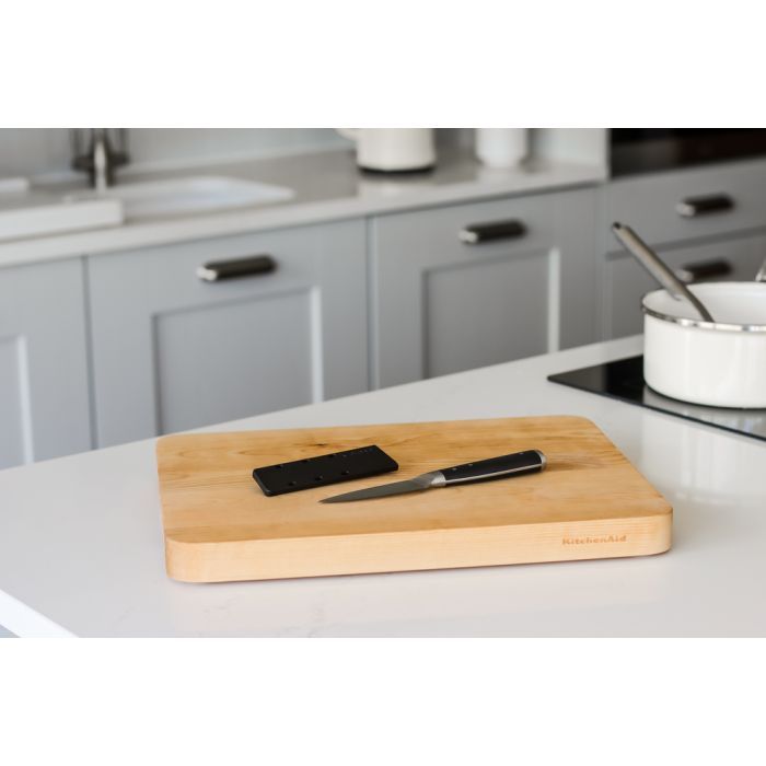 Кухонный нож KitchenAid Coreline універсальний з захисним чохлом, 11 см (KOG45TSSOHOBA) изображение 5