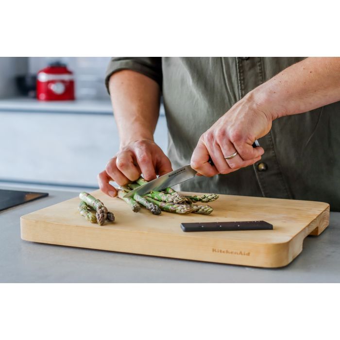 Кухонный нож KitchenAid Coreline універсальний з захисним чохлом, 11 см (KOG45TSSOHOBA) изображение 6