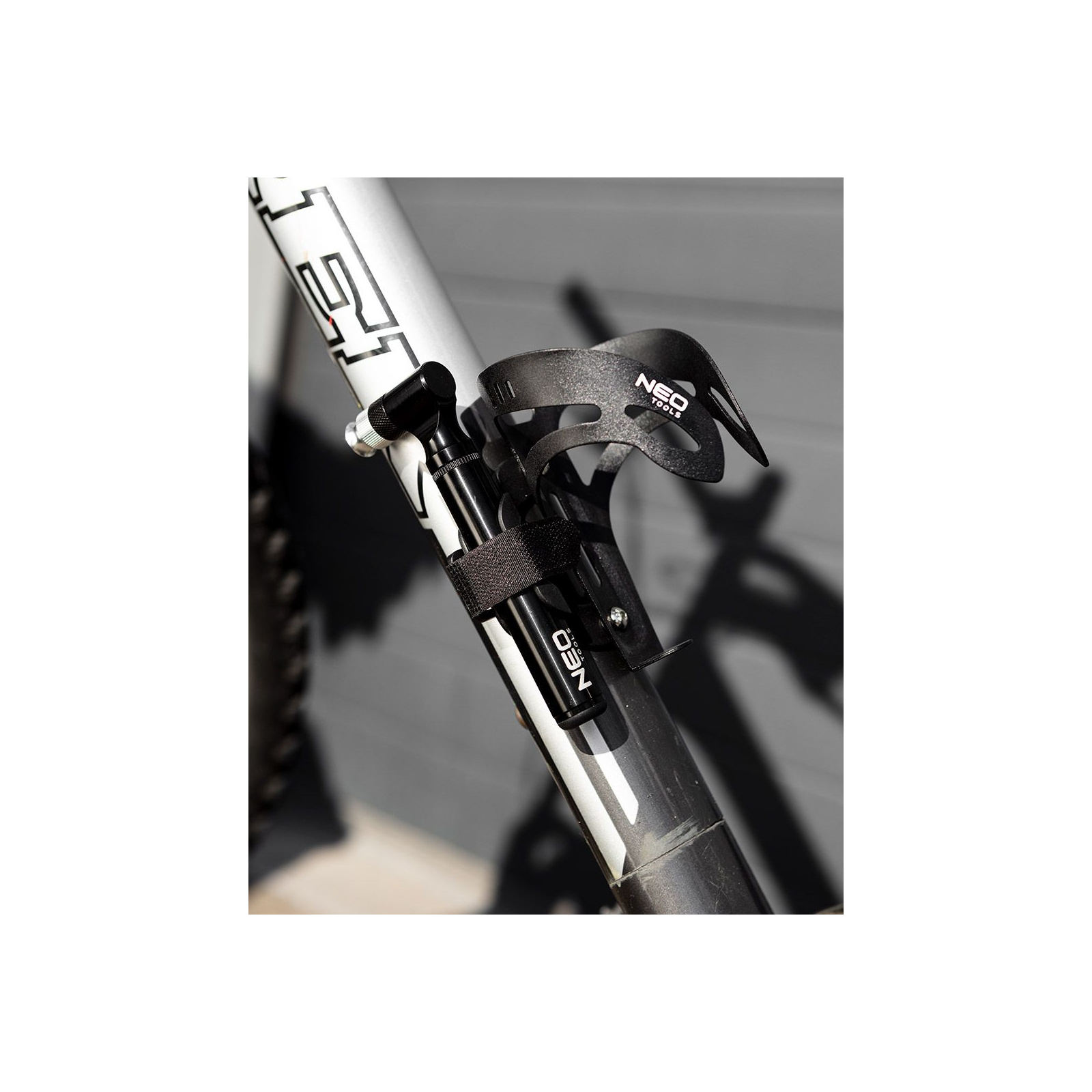 Велосипедний насос Neo Tools Tools 13.7см (91-015) зображення 2