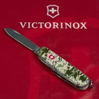 Нож Victorinox Climber Army Піксель + Лого (1.3703.3_W3941p) изображение 5