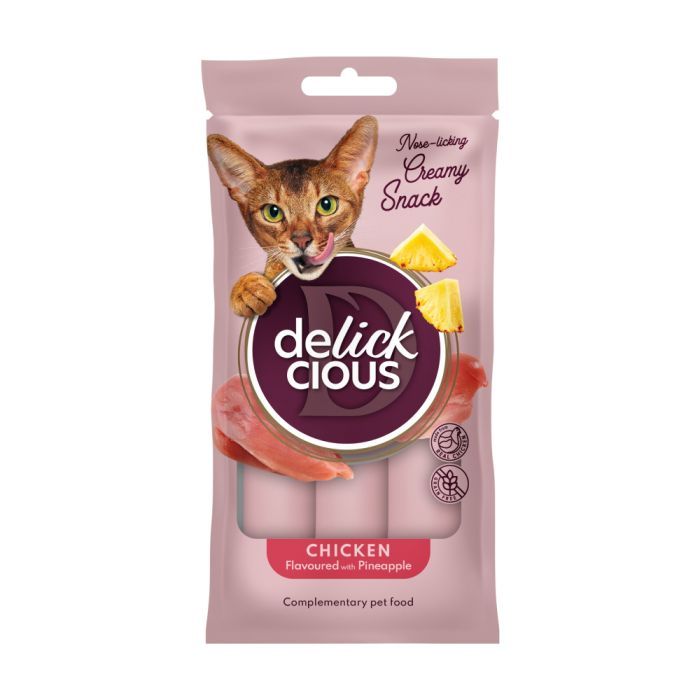 Лакомство для котов Delickcious Курица с добавлением ананаса 4 х 15 г (4820269141629)