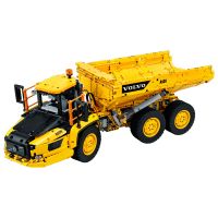 Конструктор LEGO Technic Самосвал Volvo 6 х 6 2193 детали (42114) изображение 2