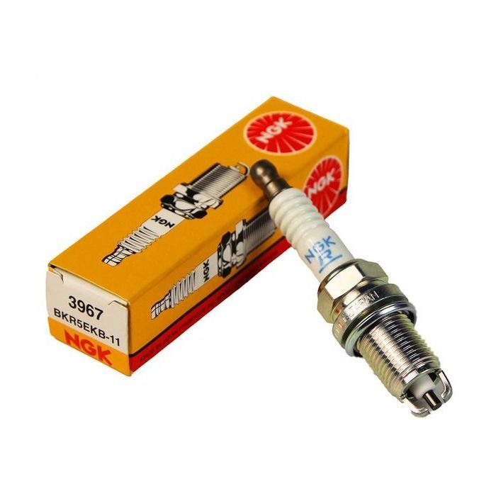 Свеча зажигания NGK 3967 BKR5EKB-11