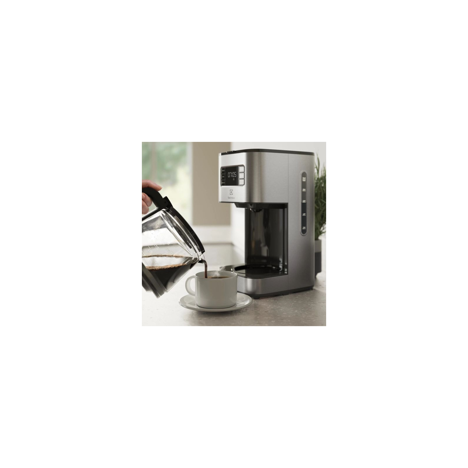 Капельная кофеварка Electrolux E5CM1-6ST изображение 7
