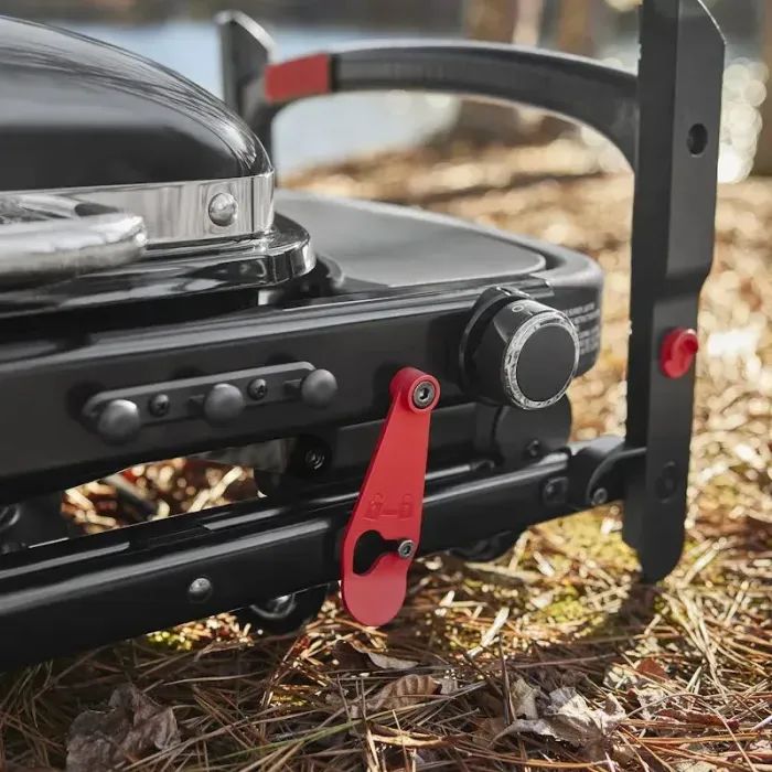 Гриль-барбекю Weber Traveler Compact Portable Black (1500527) изображение 12
