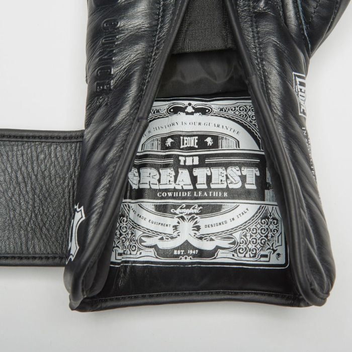 Боксерские перчатки Leone GN111 The Greatest Red 10 унцій (GN111_Red_10oz) изображение 7