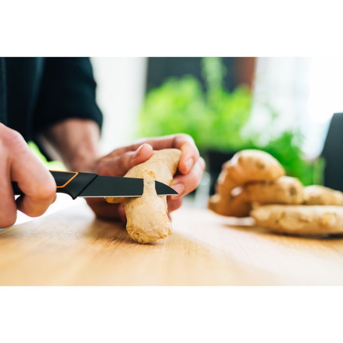 Кухонный нож Fiskars Edge для овочів 8 см (1003091) изображение 4