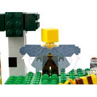 Конструктор LEGO Minecraft Пчелиная ферма 238 деталей (21165) изображение 6