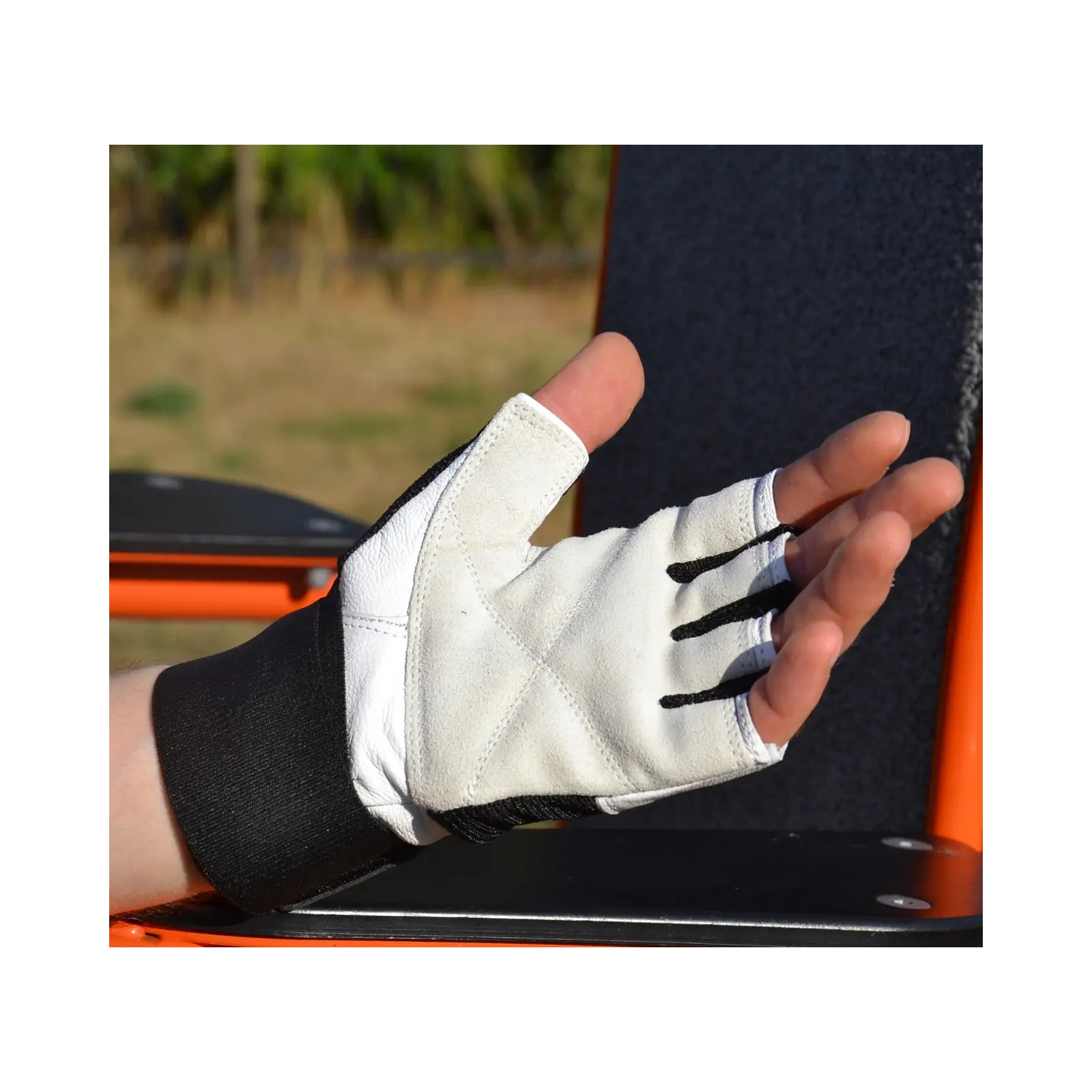 Перчатки для фитнеса MadMax MFG-269 Professional White L (MFG-269-White_L) изображение 3