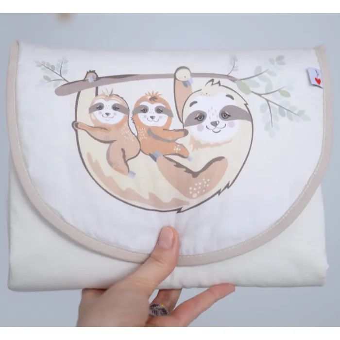 Пеленальный матрасик Верес дорожный Lazy sloth NEW 57х60 см (427.5.1) изображение 2