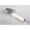 Ніж для піци KitchenAid Coreline, 22,7 см, кремовий (KAG113OHACE) зображення 5