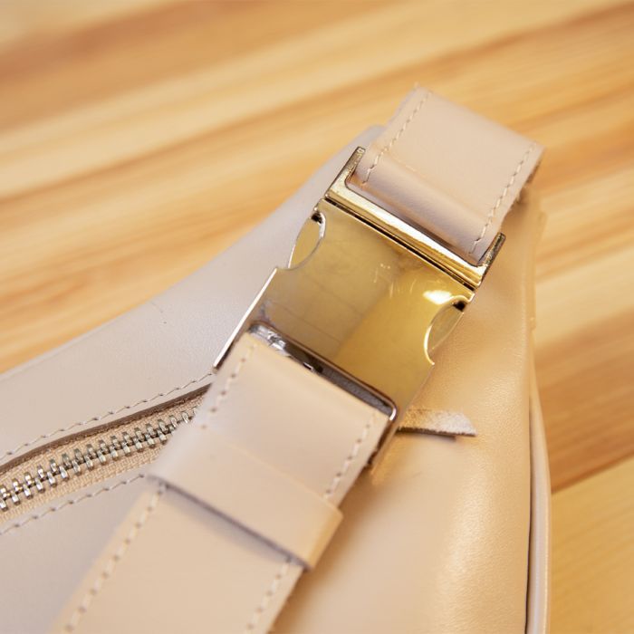 Сумка Grande Pelle Кожаная на пояс Бежевая (11357) изображение 9