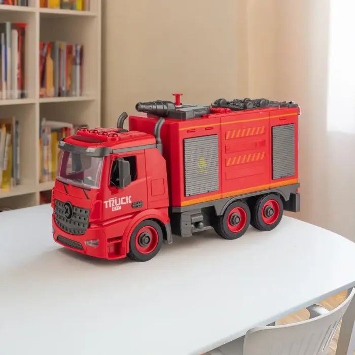 Конструктор Otamanko АВТОКОНСТРУКТОР Пожарная емкость для воды с насосом (YW9080C) изображение 8