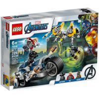Конструктор LEGO Super Heroes Marvel Comics Мстители: Атака на спортбайке (76142)