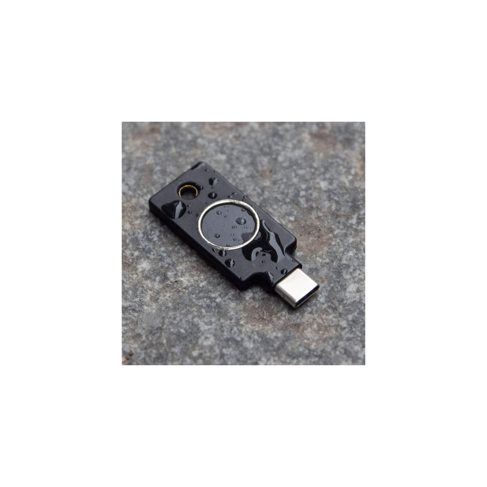 Апаратний ключ безпеки Yubico YubiKey C Bio - FIDO Edition (YubiKey_C_Bio-FIDO_Edition) зображення 4