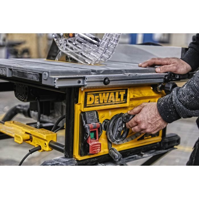 Циркулярна пила DeWALT 2000 Вт, 4800 об/хв, 250х30мм, 26.5 кг (DWE7492) зображення 11