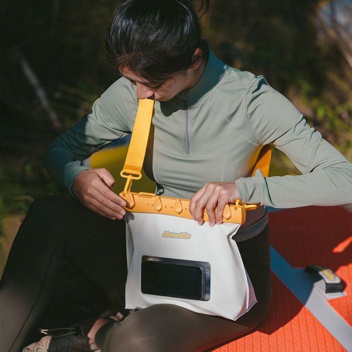 Гермопакет Naturehike -сумка CNK2300BS016 2,6 л темно-зелена (6976023924910) изображение 3