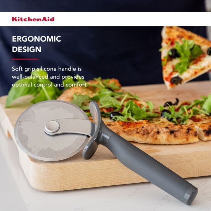 Ніж для піци KitchenAid Coreline, 22,7 см, сірий (KAS113OHCGG) зображення 7