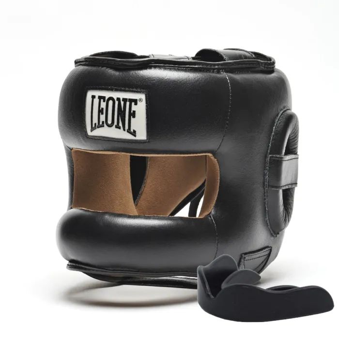 Боксерський шолом Leone CS425 Black M (CS425_Black_M)