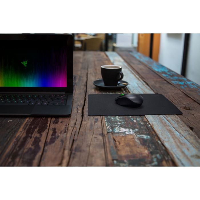 Коврик для мышки Razer Goliathus Mobile Stealth Edition (RZ02-01820500-R3M1) изображение 5 Коврик для мышки Razer Goliathus Mobile Stealth Edition (RZ02-01820500-R3M1) изображение 5