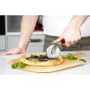 Ніж для піци KitchenAid Coreline, 22,7 см, червоний (KAG113OHERE) зображення 8