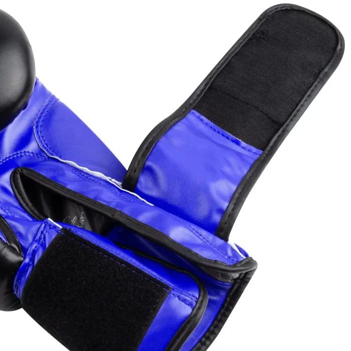 Боксерські рукавички PowerPlay 3004 Classic Чорні 8 унцій (PP_3004_8oz_Black) зображення 8