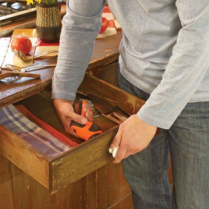 Викрутка акумуляторна Black&Decker CS3651LC зображення 5