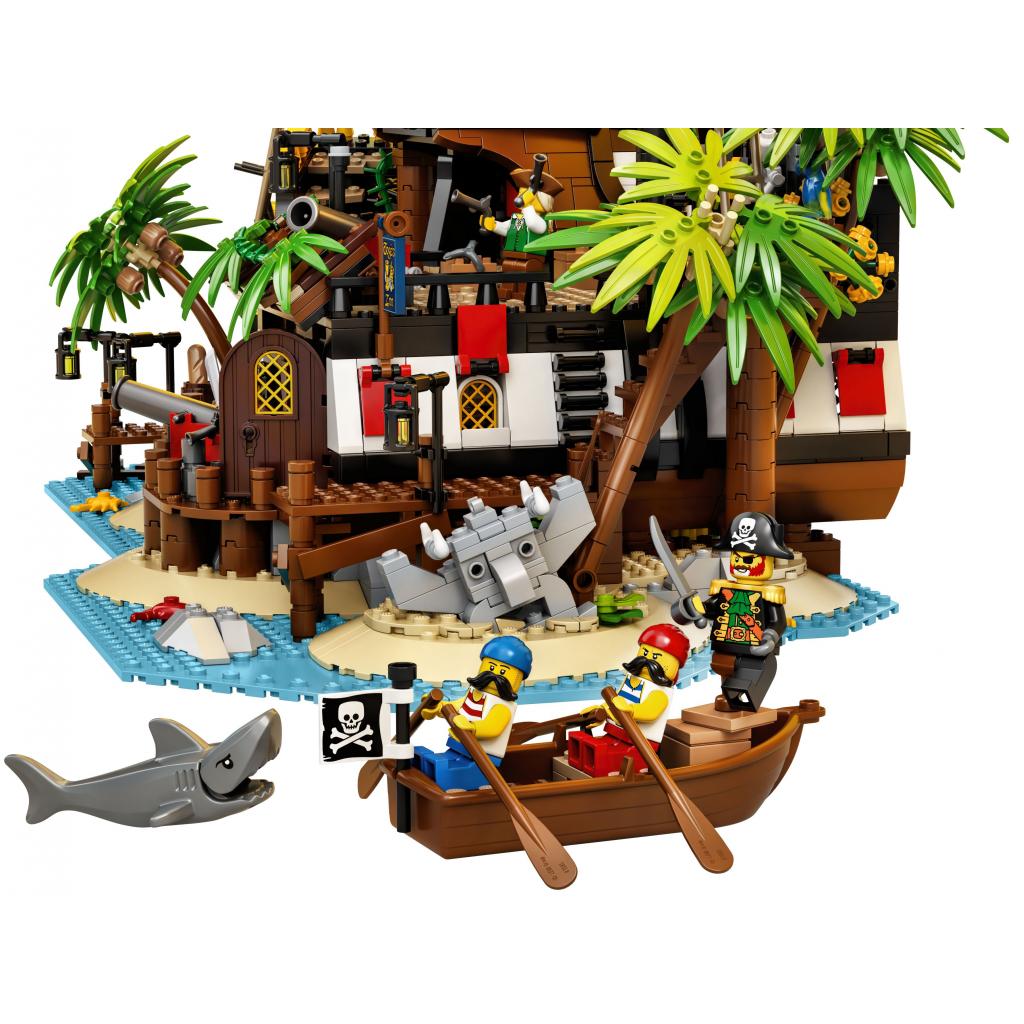 Конструктор LEGO Ideas Пираты из залива Барракуды 2545 деталей (21322) изображение 10