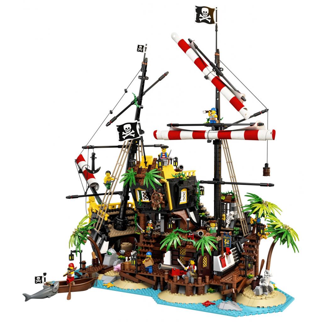 Конструктор LEGO Ideas Пираты из залива Барракуды 2545 деталей (21322) изображение 3
