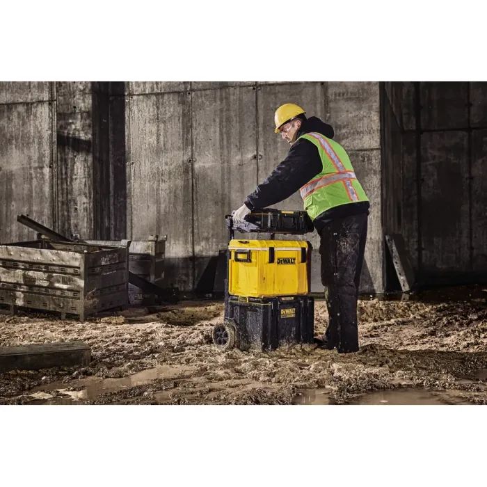 Ящик для инструментов DeWALT TOUGHSYSTEM 2.0 555х375х317 мм, увеличенной вместительности (DWST83294-1) изображение 7