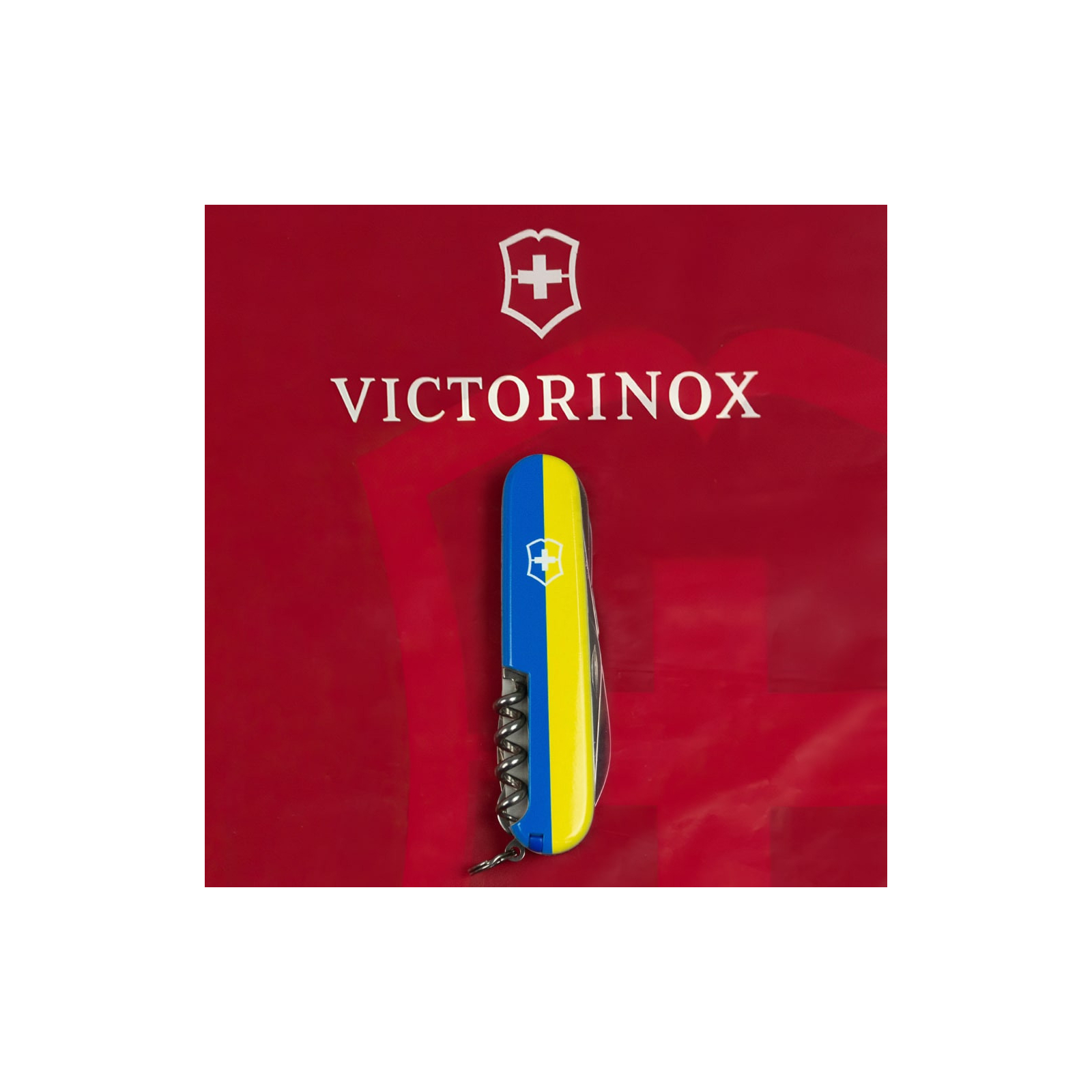 Нож Victorinox Huntsman Ukraine 91 мм Герб на прапорі горизонтальний (1.3713.3_T3040p) изображение 10