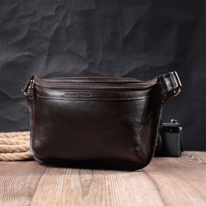 Сумка Grande Pelle Бананка из натуральной кожи Коричневая (22814) изображение 10