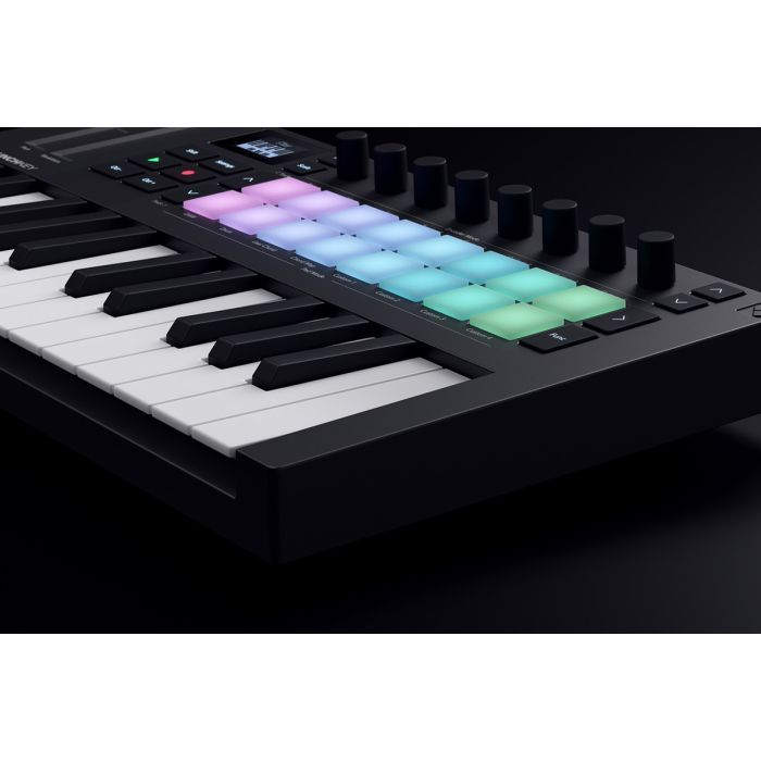 MIDI-клавіатура Novation Launchkey Mini 25 MK4 (236478) зображення 9
