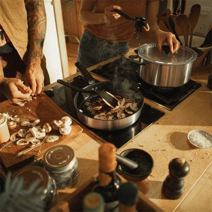 Сотейник Fiskars Functional Form з кришкою 26 см (1072314) изображение 7