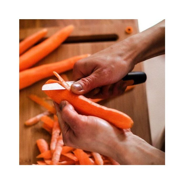 Кухонный нож Fiskars Functional Form для коренеплодів 11 см (1057542) изображение 7
