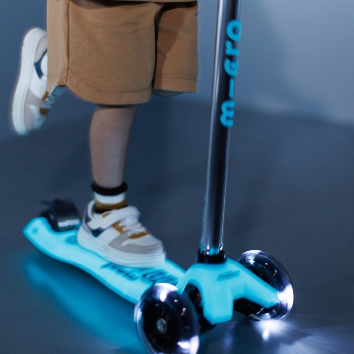 Самокат Micro серії Maxi Deluxe Glow LED" Синій кришталь" (MMD366) изображение 11