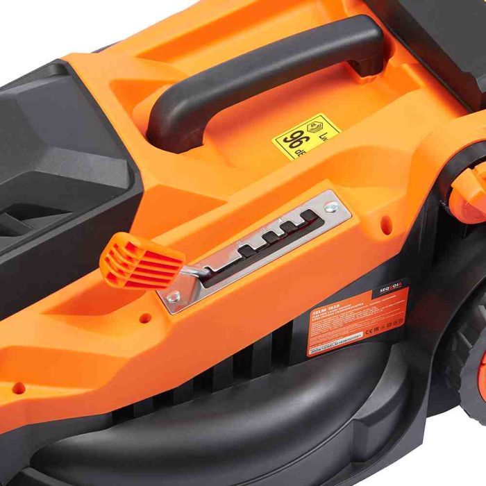 Газонокосилка SEQUOIA электрическая, 1.8 кВт, 38 см, 30–75 мм, 11 кг (SELM1838) изображение 8