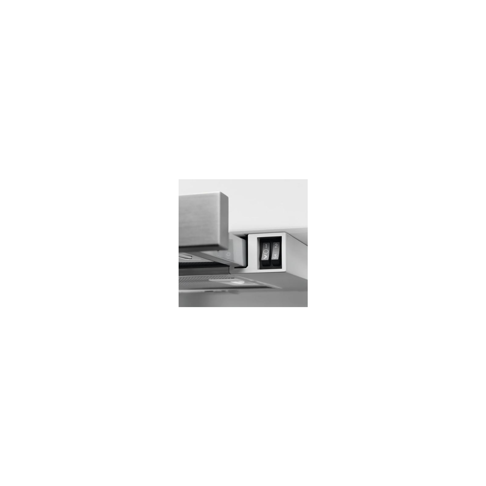 Вытяжка кухонная Electrolux LFP316S изображение 4