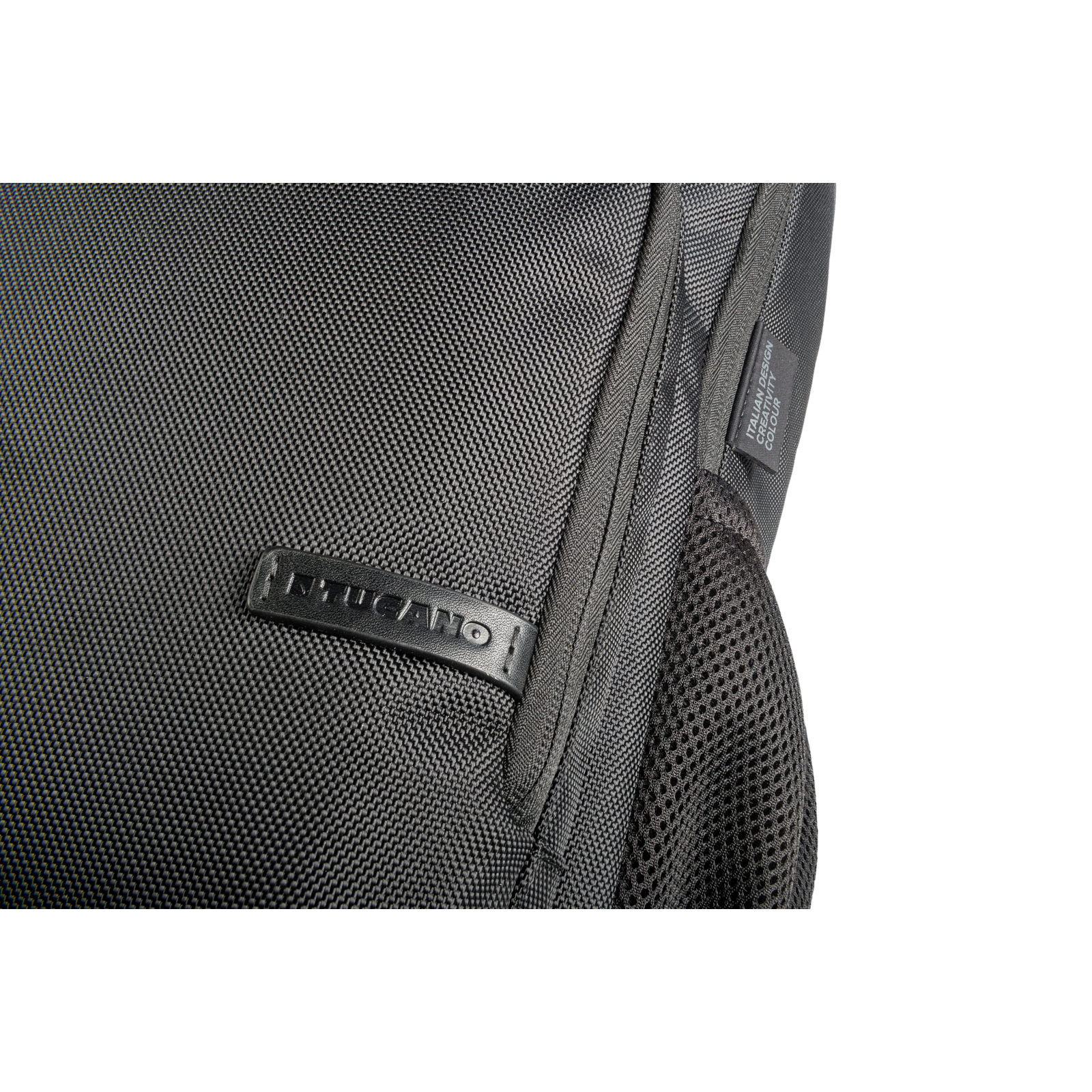 Рюкзак для ноутбука Tucano 15.6" Free&Busy, Black (BKFRBU15-BK) изображение 6