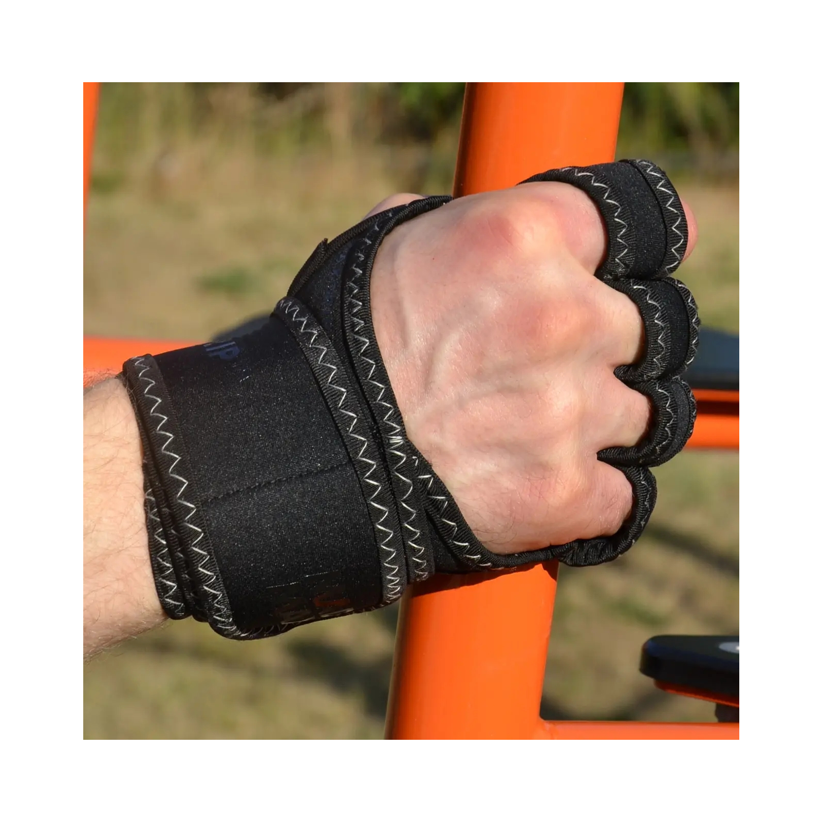 Перчатки для фитнеса MadMax MFG-303 MAXGRIP Neoprene Wraps Black/Grey L/XL (MFA-303_L/XL) изображение 3