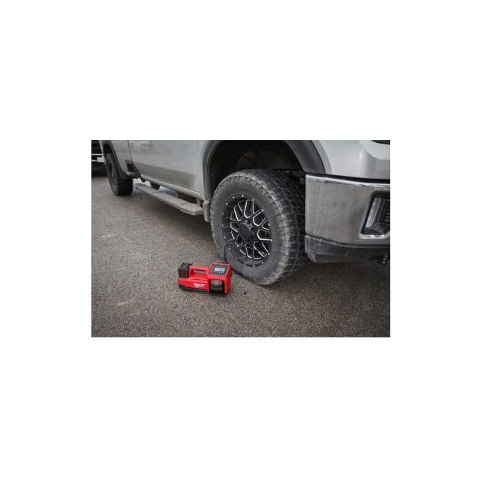 Автомобільний компресор Milwaukee M18 BI-0 (без АКБ та ЗП) (4933478706) зображення 6