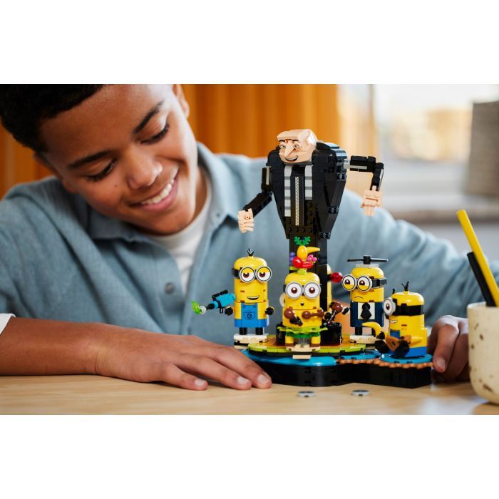 Конструктор LEGO Ничтожный я 4 Игру и муртады из кубиков 839 деталей (75582) изображение 6