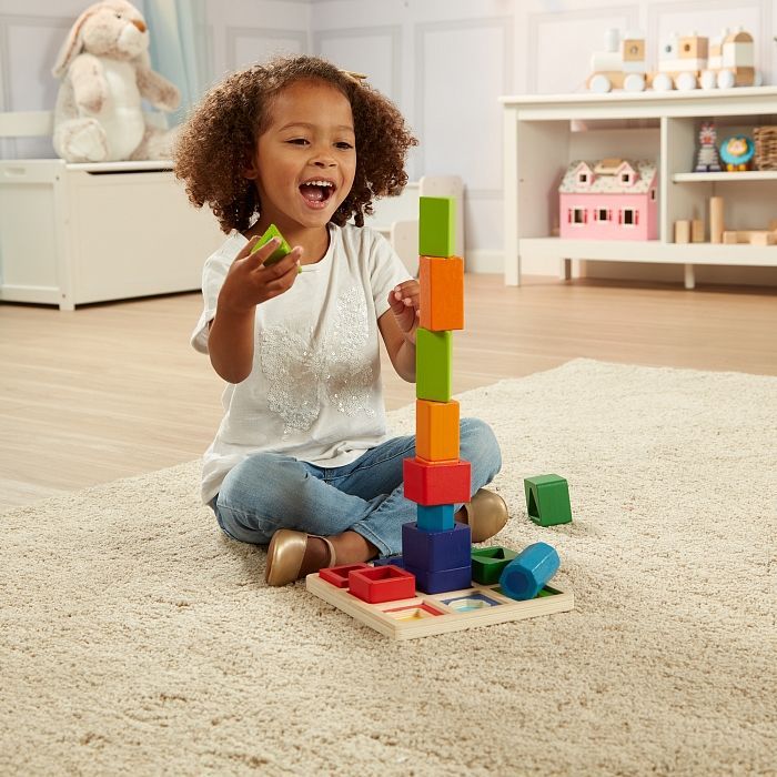 Розвиваюча іграшка Melissa&Doug Дерев'яний сортер Форми (MD10582) зображення 4